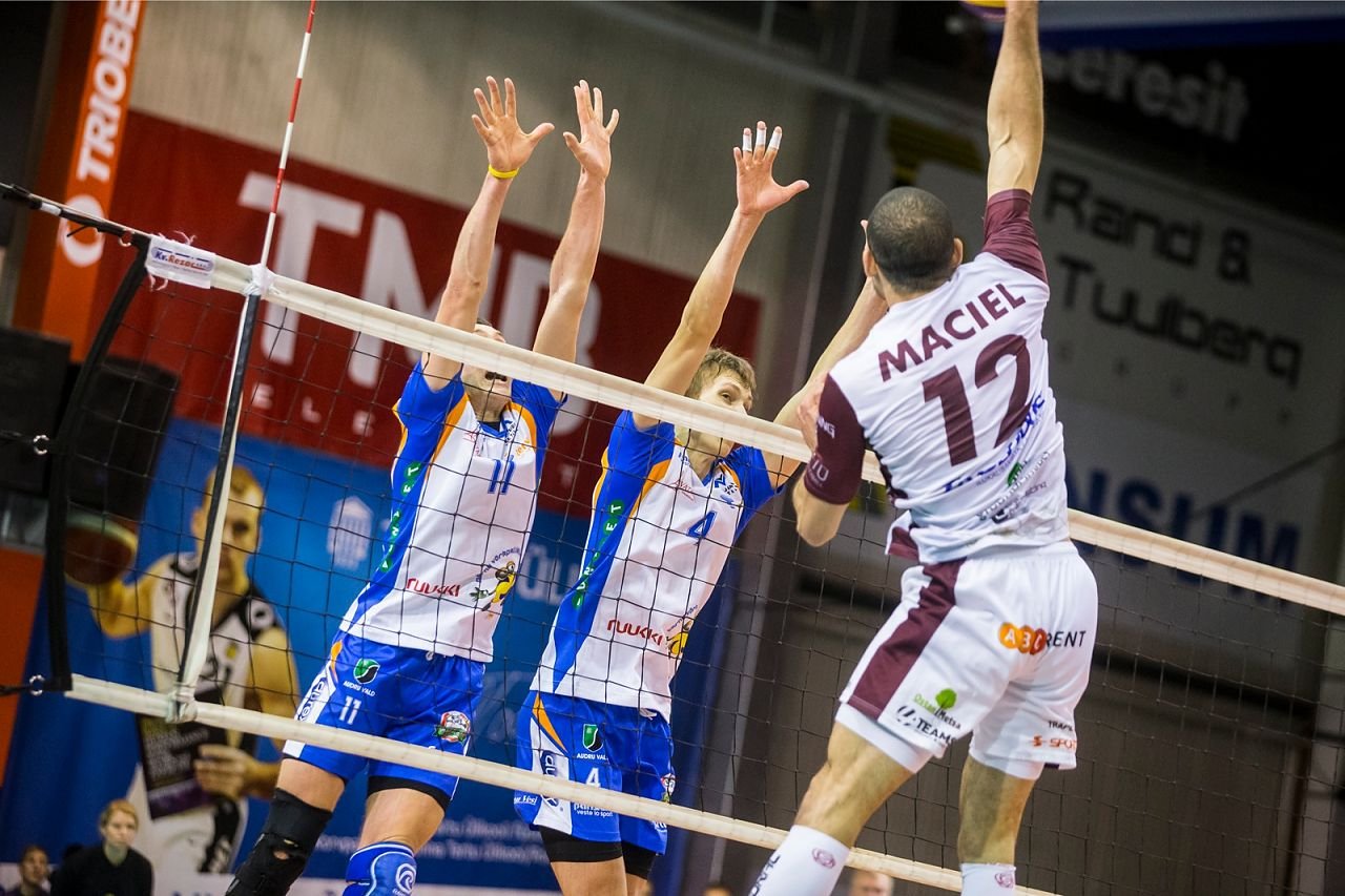 09OM0IxwawoA6NYqRoXVoZ